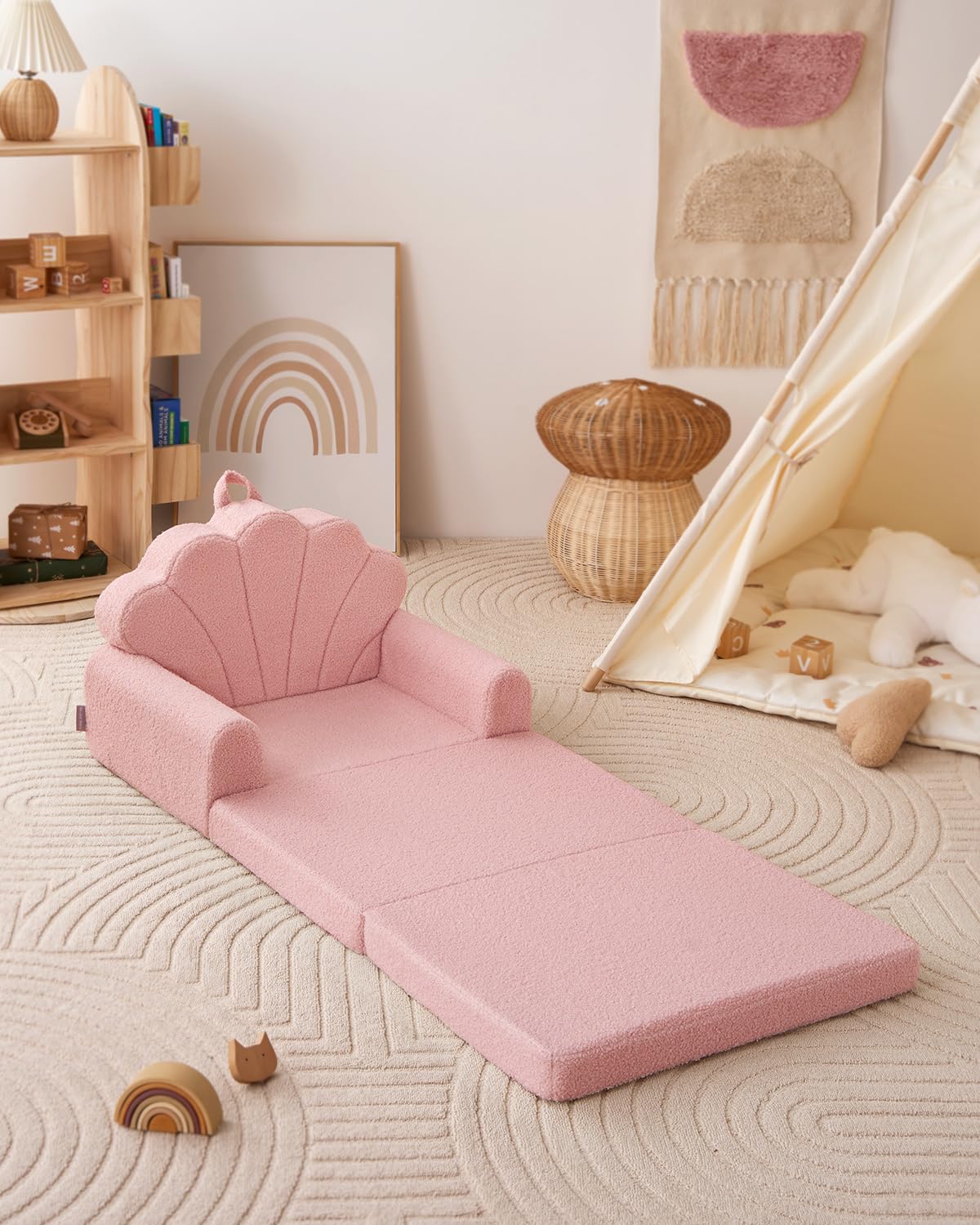 Blissful Diary en habitación infantil, encaja en espacios pequeños