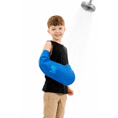 BLOCCS funda frontal en empaque mostrando talla CA79-M y protección impermeable