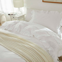Brandream interior corner tie shot showing ties that keep the duvet insert securely in place