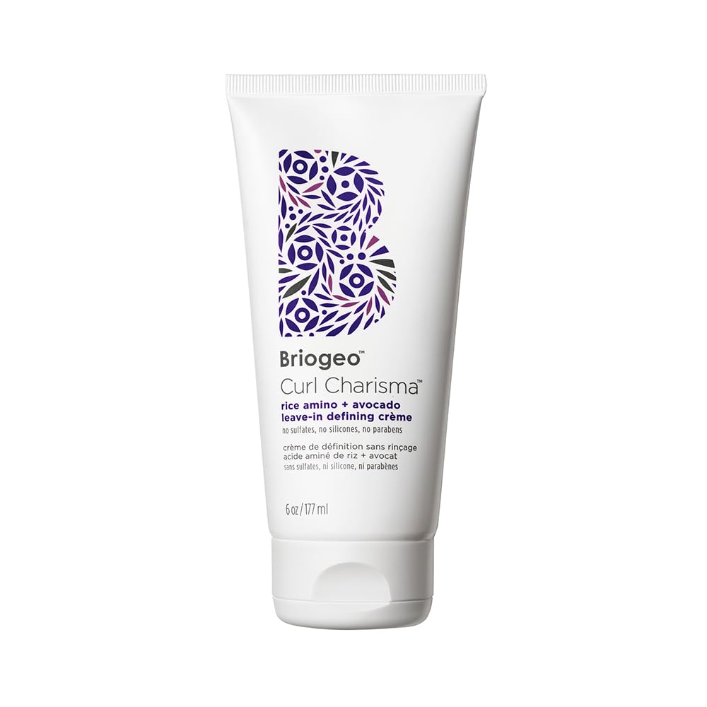 Briogeo envase frontal de la crema leave-in muestra diseño y uso práctico