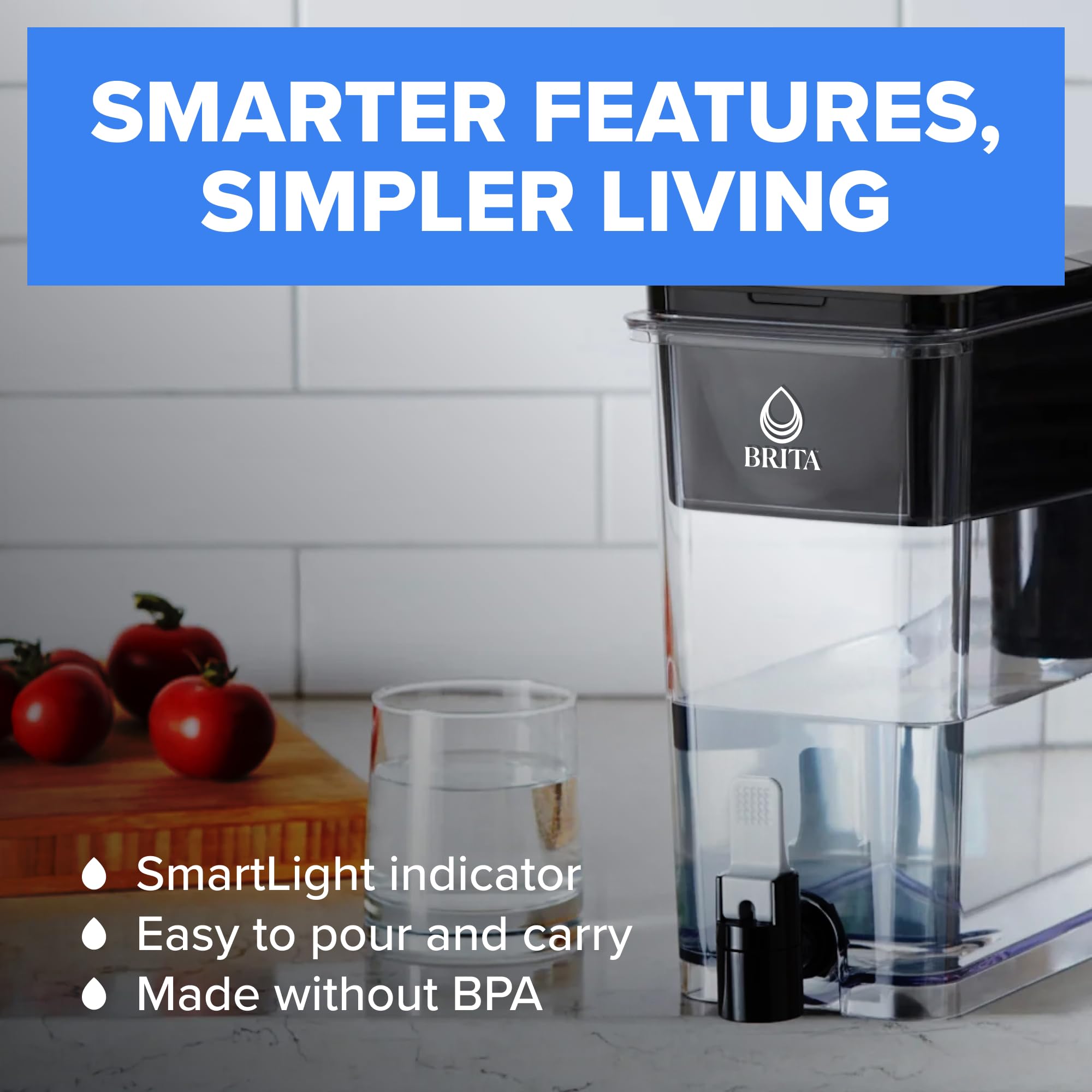 BRITA filtro Standard instalado dentro del dispensador listo para filtrar al instante