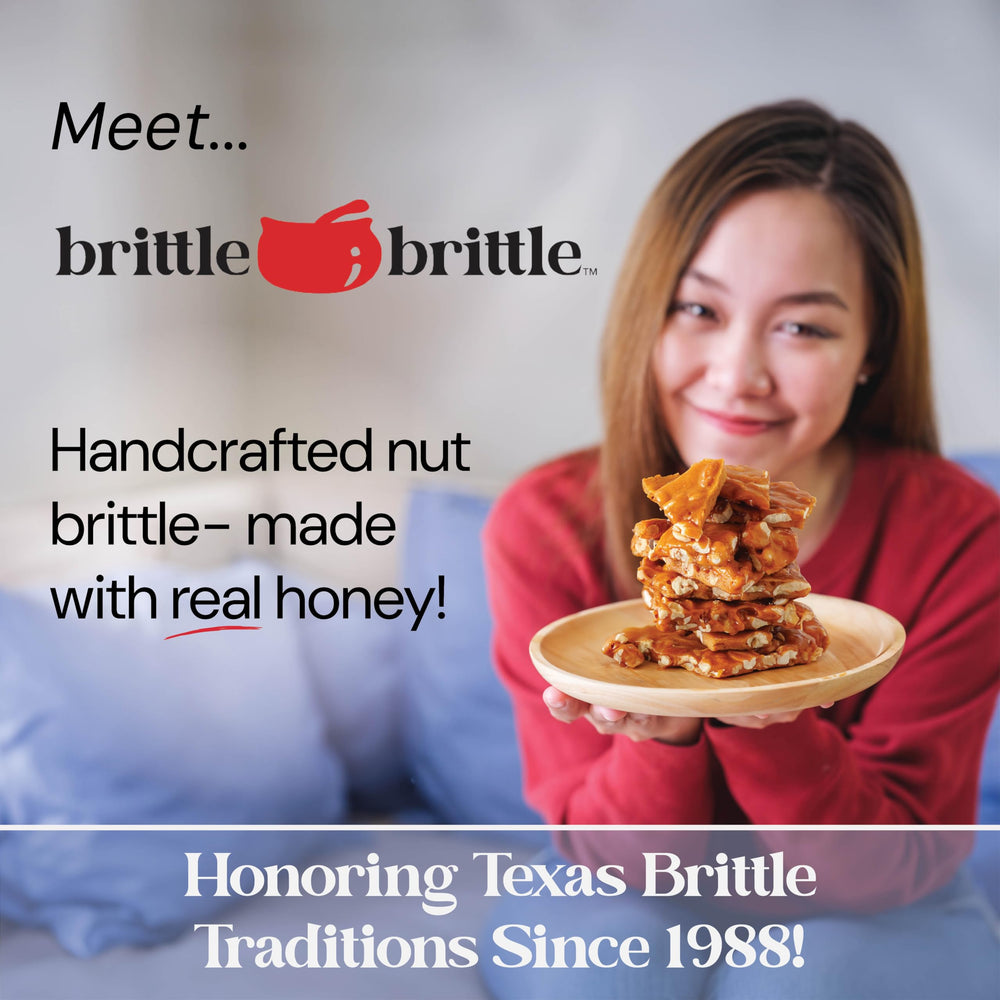 Brittle-Brittle trozos servidos en un plato ideal para compartir en reuniones
