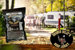 Bronco Billy's porción en mano para comprobar tamaño y conveniencia portátil