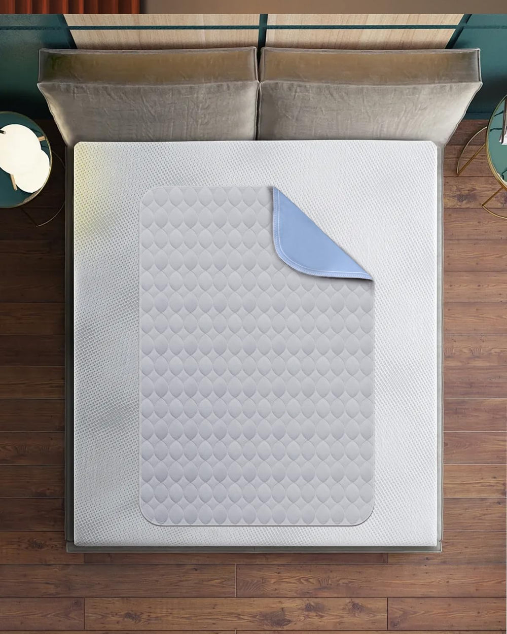 Comparación de tamaño Brosive junto a una almohada para escala visual clara