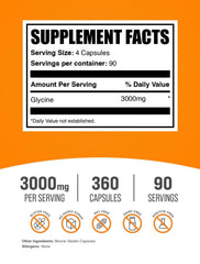 BulkSupplements cápsulas en mano para visualizar dosificación y comodidad