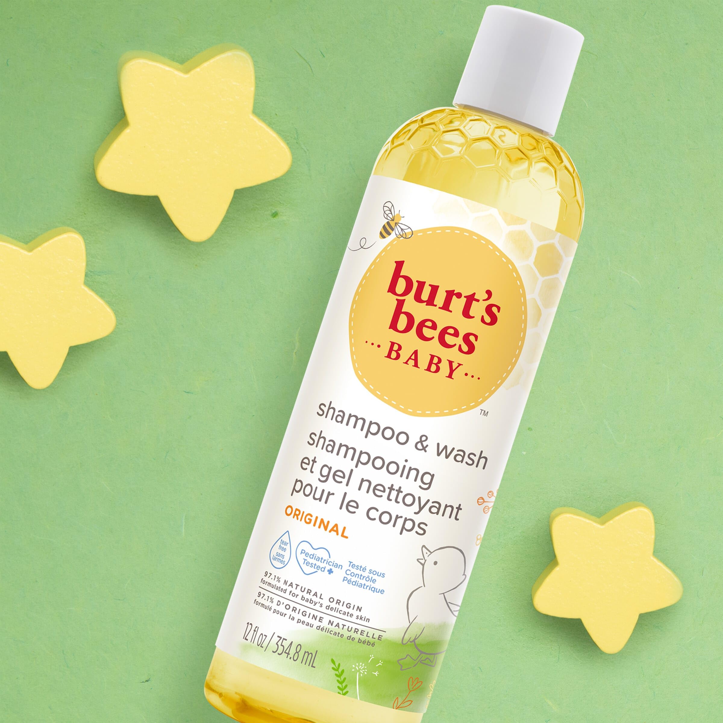 Burt's Bees etiqueta con ingredientes de origen vegetal visibles