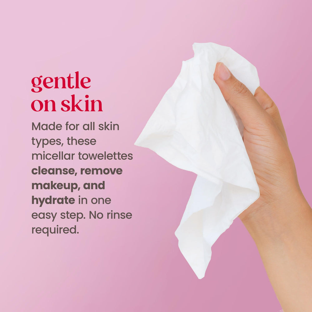 Burt’s Bees toallita en uso limpiando el rostro con facilidad
