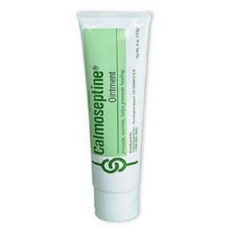 Calmoseptine textura cremosa en primer plano, brand ayuda a extenderse sin residuos