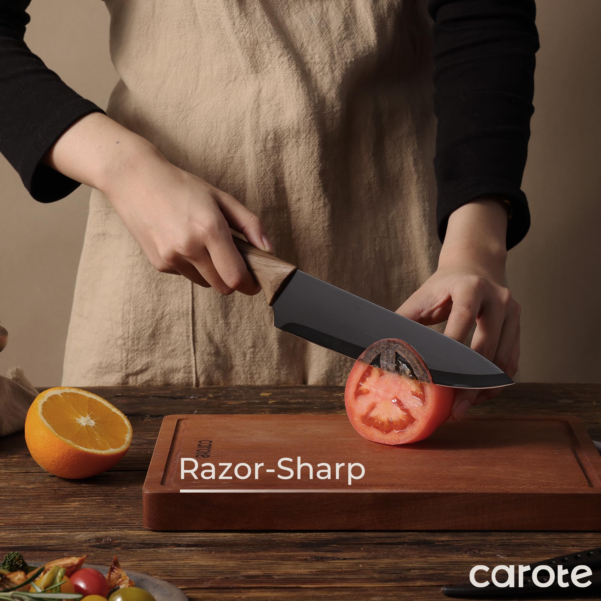 Detail of CAROTE black-coated blade edge demonstrating nonstick, easy-clean finish