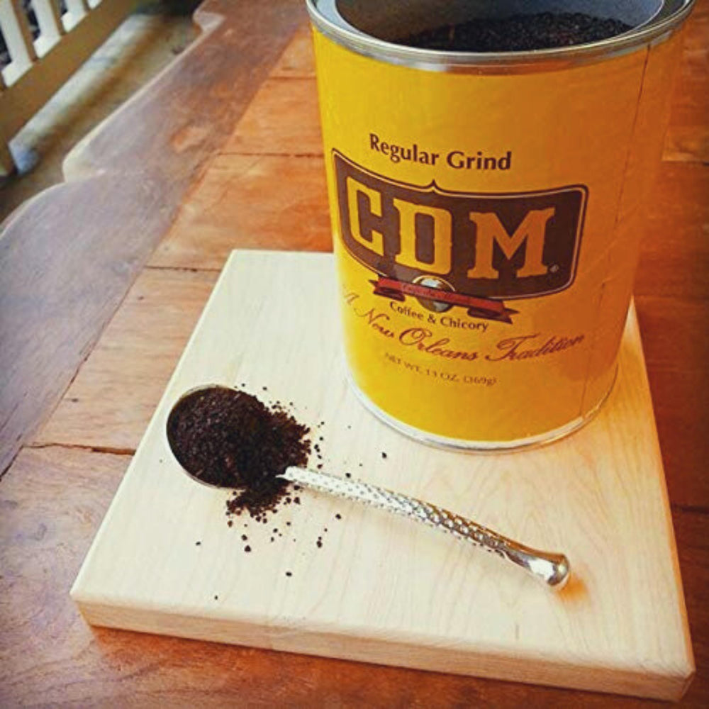 CDM cucharada de café molido, destaca cantidad por porción práctica