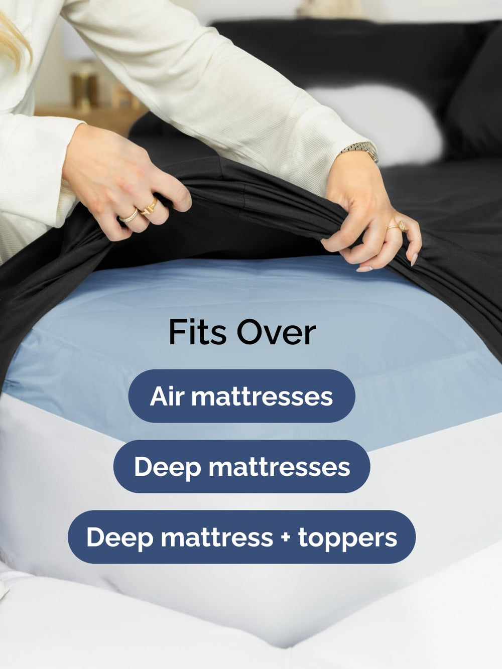 CGK Unlimited ambiente de dormitorio con sábanas negras, estilo moderno