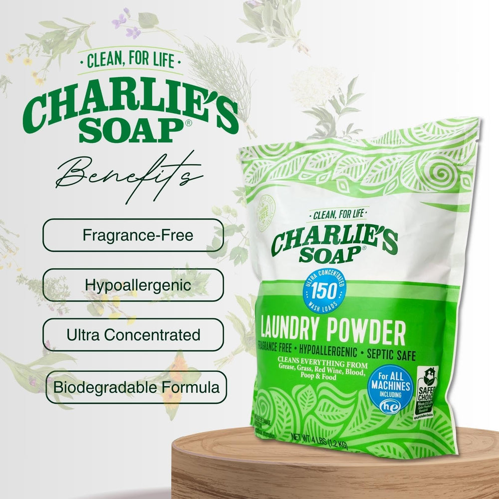 Charlie's Soap paquete junto a un ítem de tamaño estándar para mostrar que rinde 150 lavados