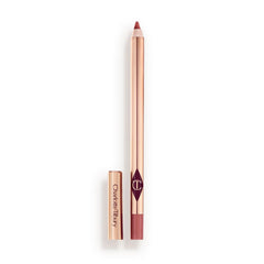 Charlotte Tilbury perfilador frente mostrando diseño y color beneficios estéticos