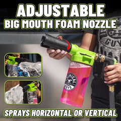 Chemical Guys espuma densa generada por Foam Blaster 6 para limpieza profunda