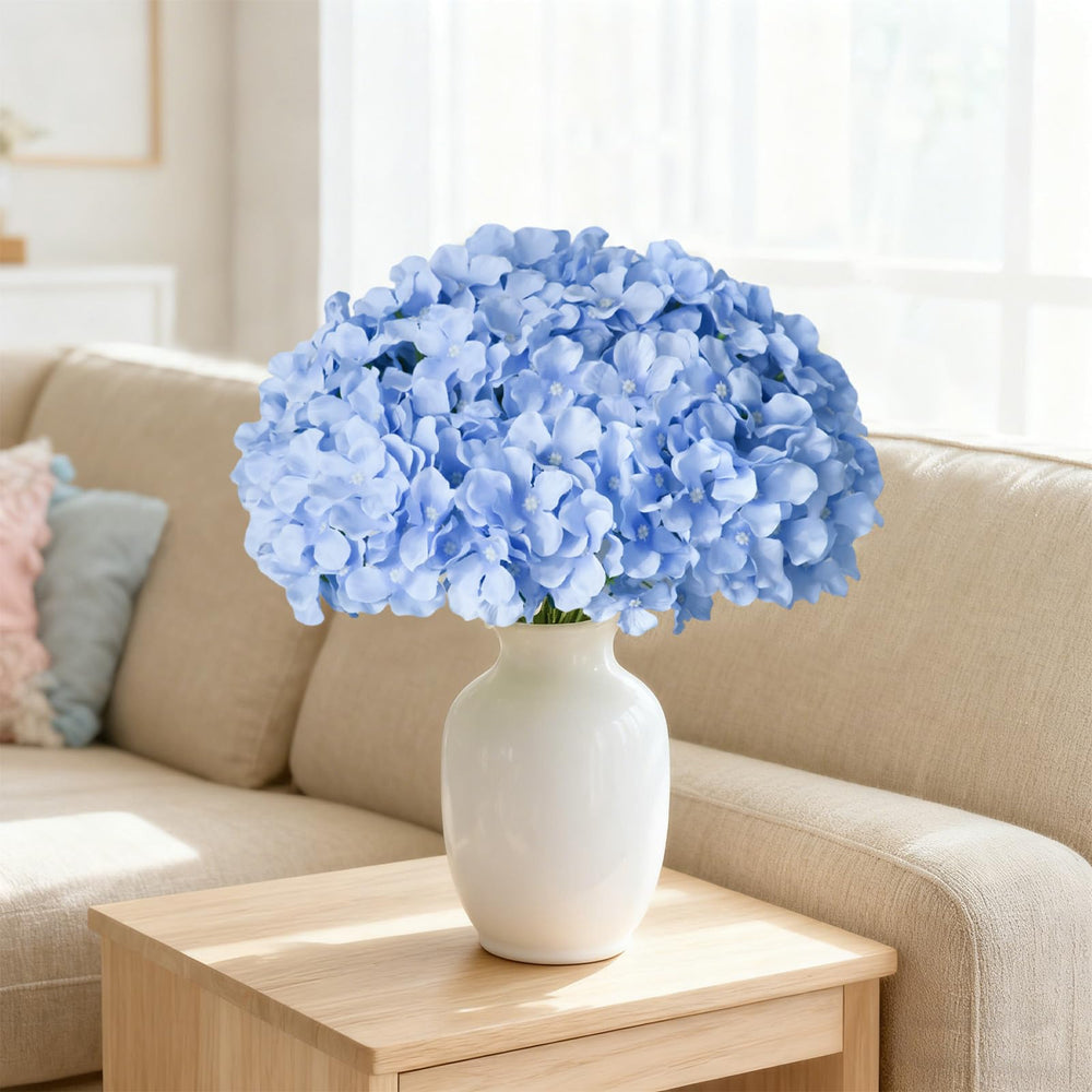 Cherica wedding table centerpiece showcasing cohesive event-ready floral styling