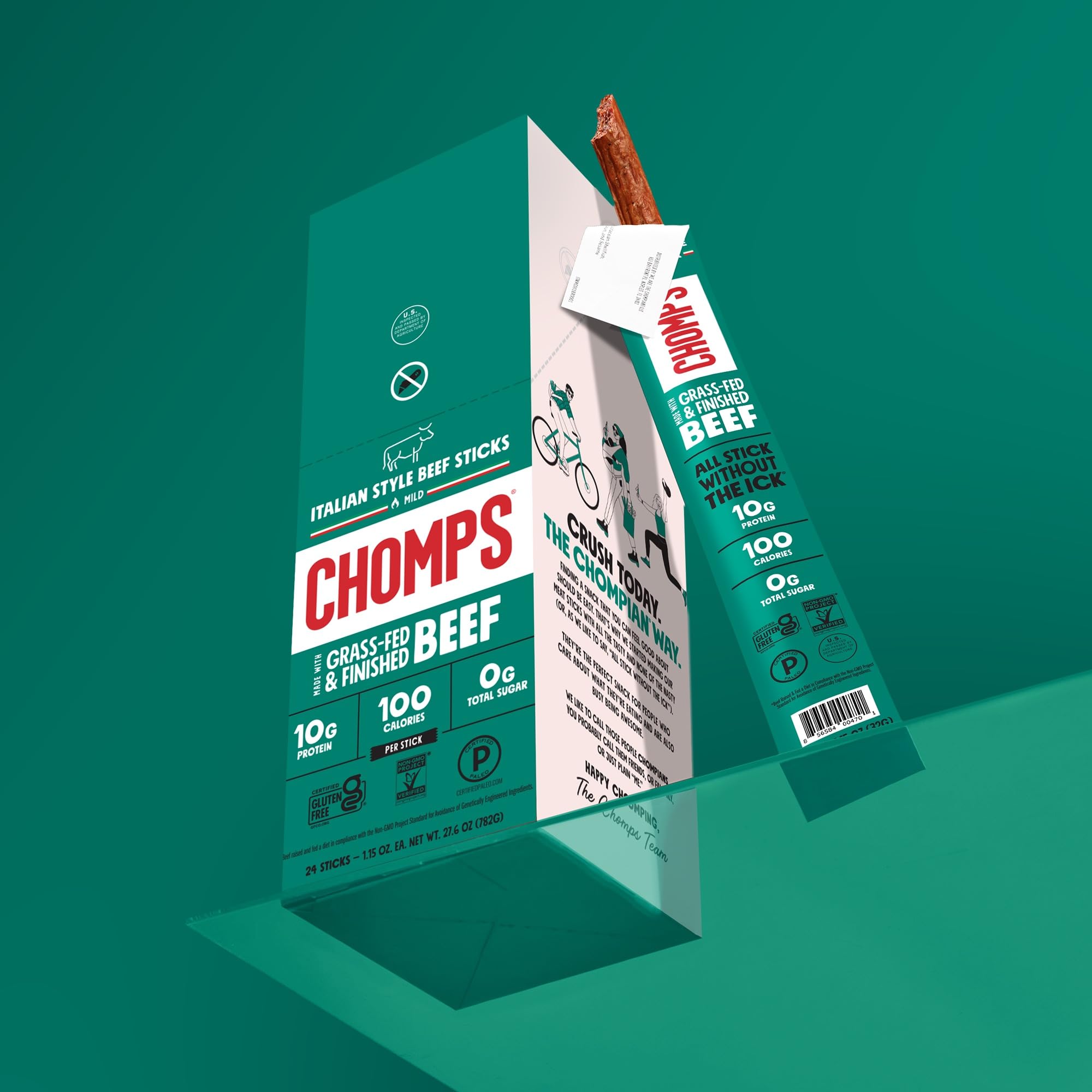 Chomps bastón en mano para comparar tamaño y controlar raciones