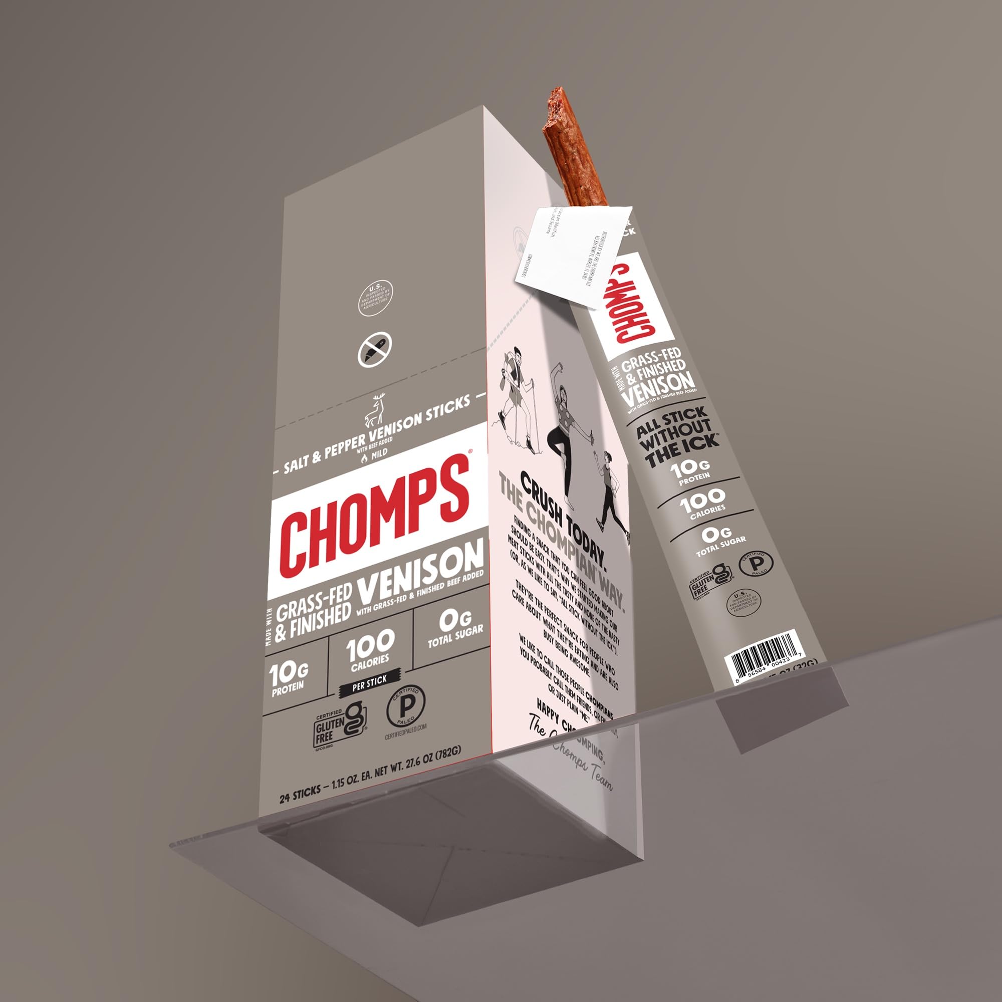 Chomps snack en escritorio de oficina para energía entre tareas