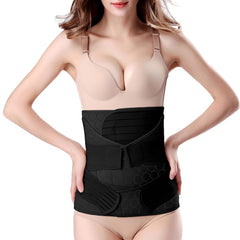 ChongErfei madre usando la faja al sentarse para mayor comodidad