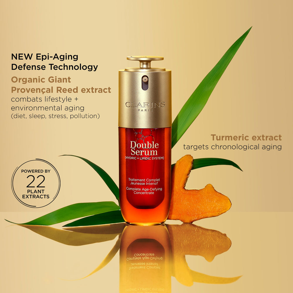 CLARINS serum applied to neck and décolletage illustrating smoothing benefit