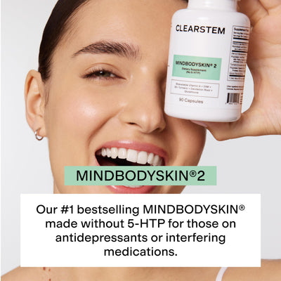CLEARSTEM etiqueta en primer plano con ingredientes y beneficios