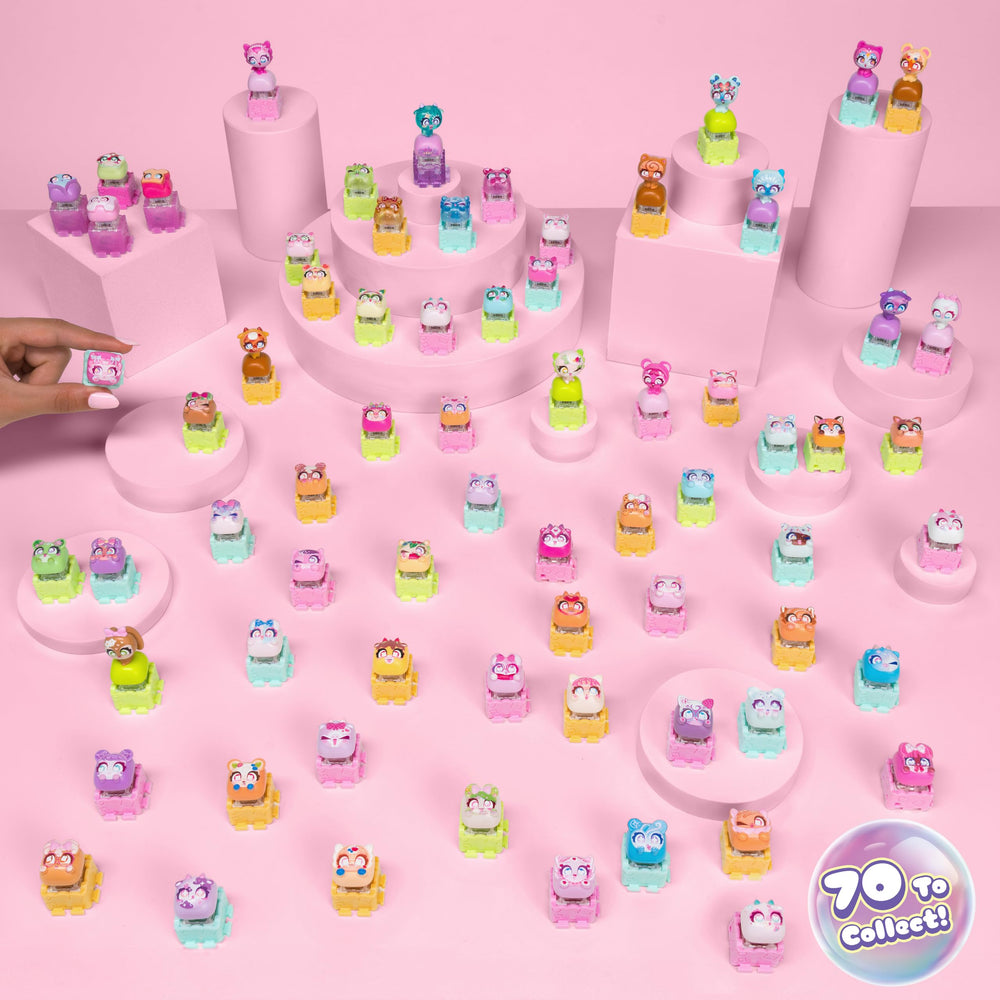 Clickeez packaging back label with contents list and collector info