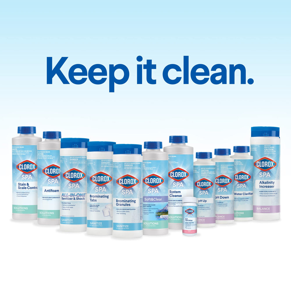 Clorox Pool&Spa tabletas en uso dentro de un spa promoviendo agua clara