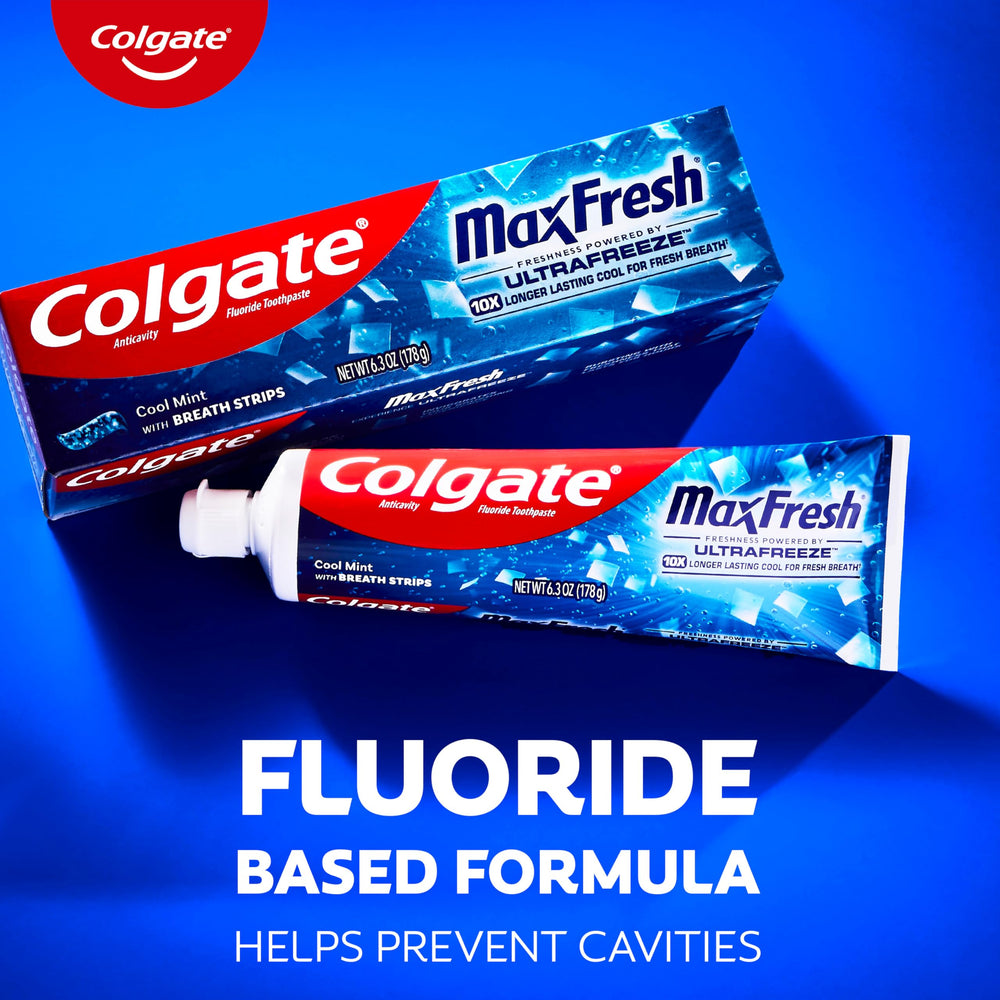 Colgate MaxFresh pack de 24 unidades dispuesto sobre mesa, ahorro y reposición