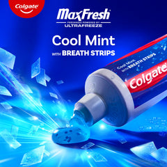 Colgate MaxFresh tubo abierto con pasta visible mostrando textura y frescor