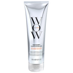 COLOR WOW envase frontal mostrando diseño y limpieza profesional