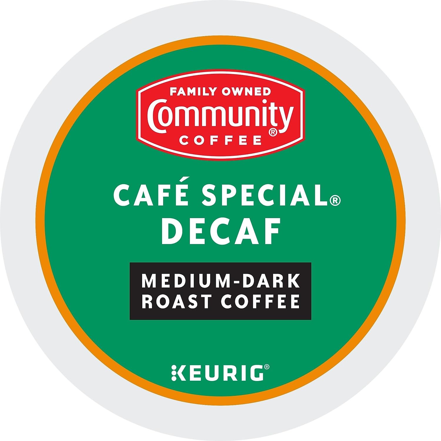 Community Coffee taza servida con crema, sabor suave y cuerpo pleno