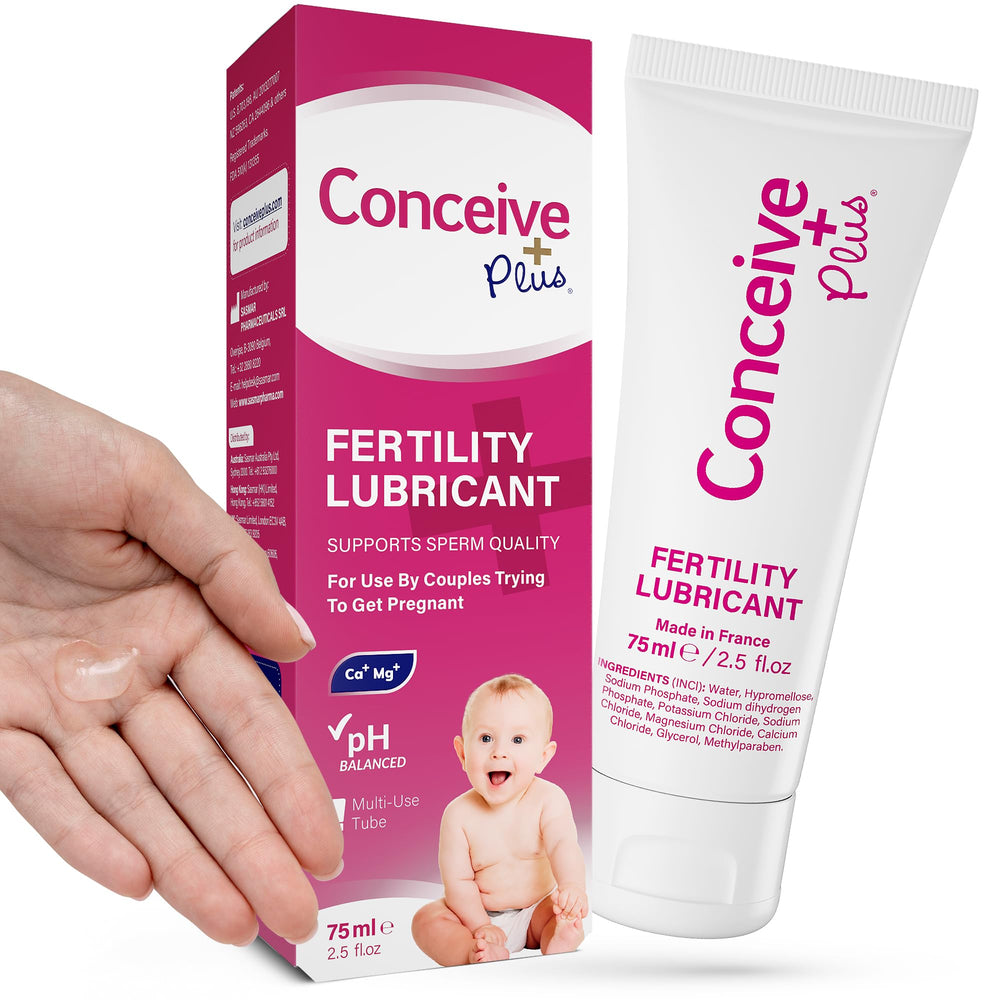 CONCEIVE PLUS producto en entorno de baño limpio y ordenado