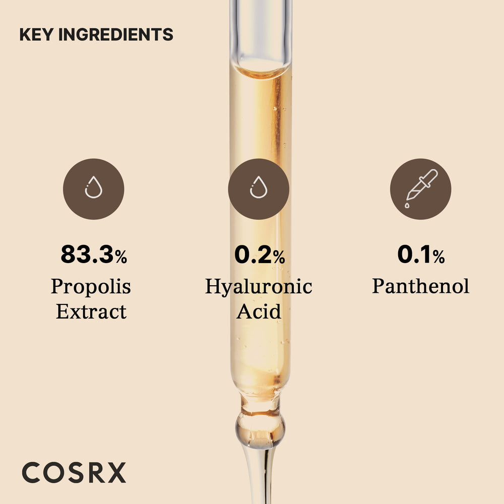COSRX ampoule en la mano para mostrar tamaño y dosificación