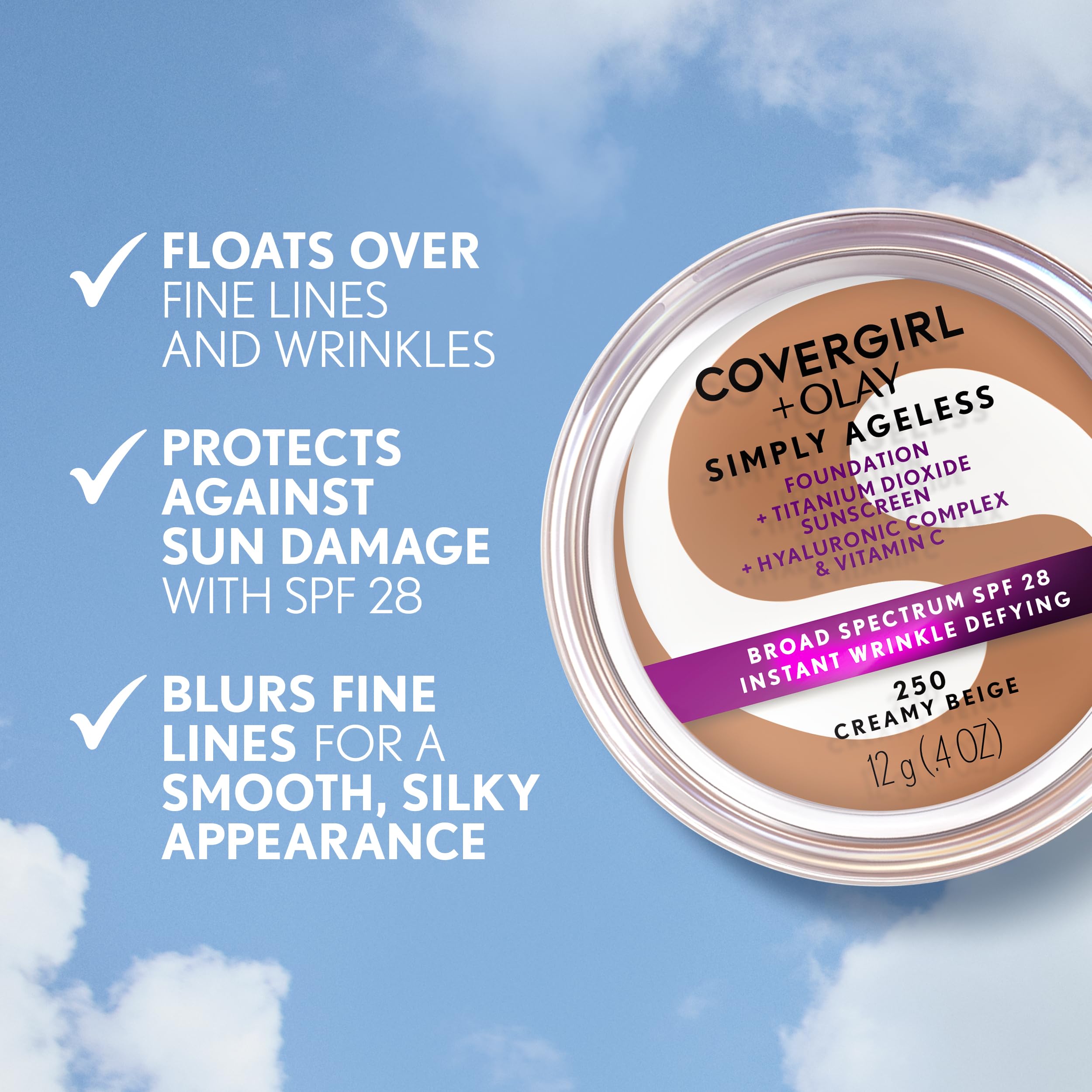 COVERGIRL aplicación en mano mostrando fácil difuminado y acabado natural