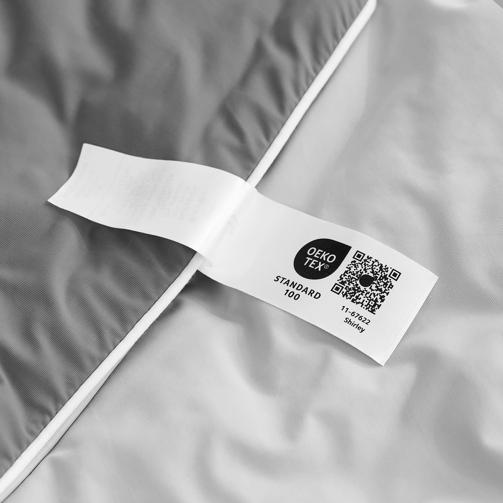Cozy Bliss single‑needle stitching detail ensures even fill and long‑lasting durability