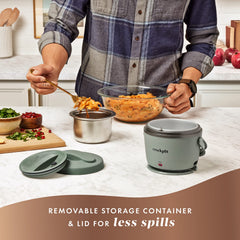 Crock-Pot detachable cord and easy-carry handle for travel convenience