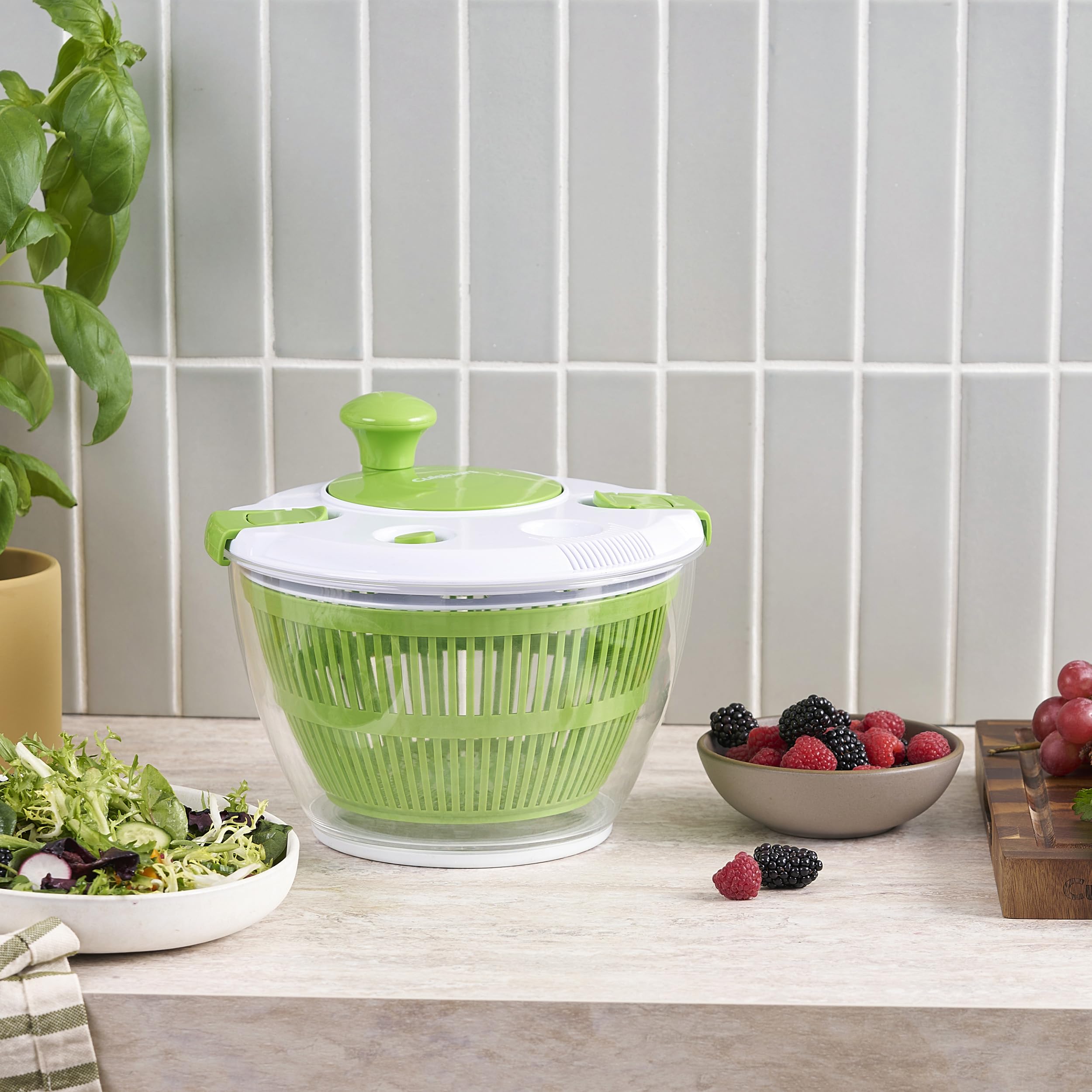 Cuisinart detalle de la perilla de giro para iniciar y detener rápidamente