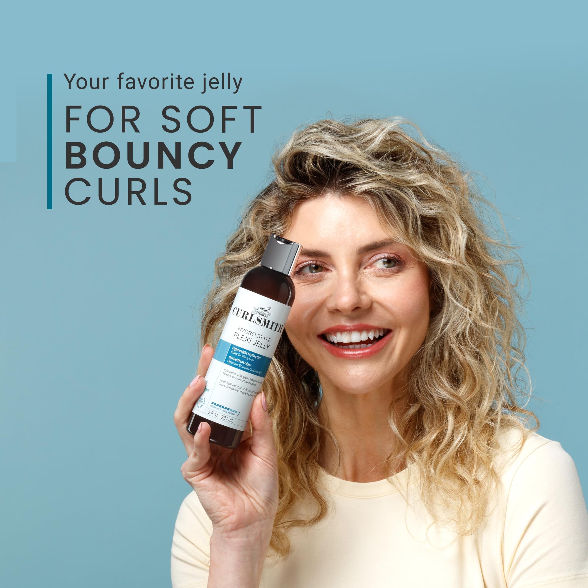 CURLSMITH producto en uso con difusor creando rizos con volumen