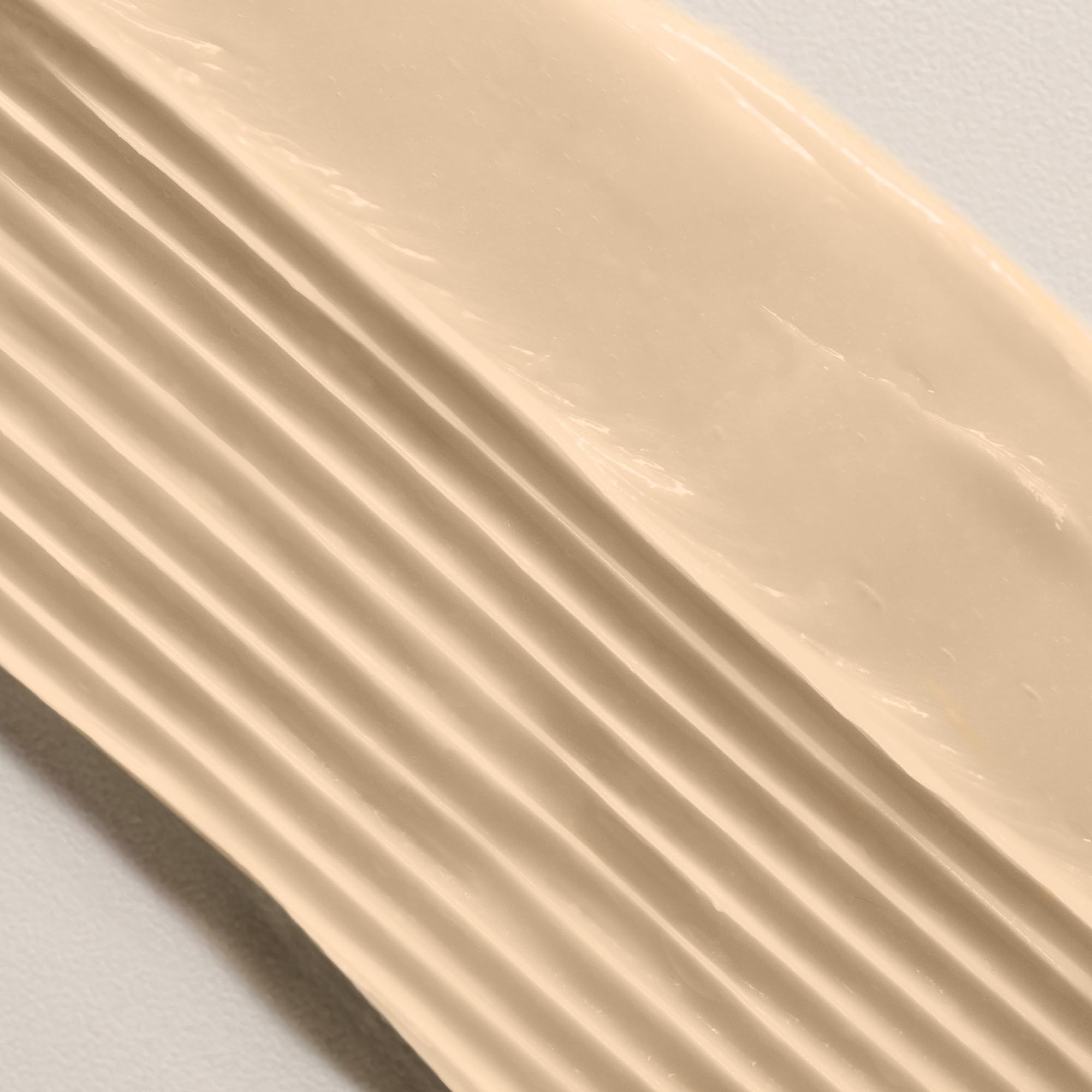 Davines NOUNOU comparativa de tamaño 250 ml para visualizar escala y cantidad