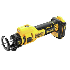 DEWALT manos cambiando broca sin herramientas para cambios rápidos