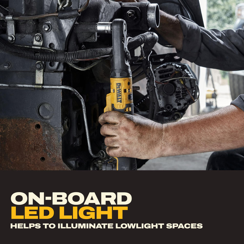 DEWALT DCF510B luz LED integrada iluminando área de trabajo