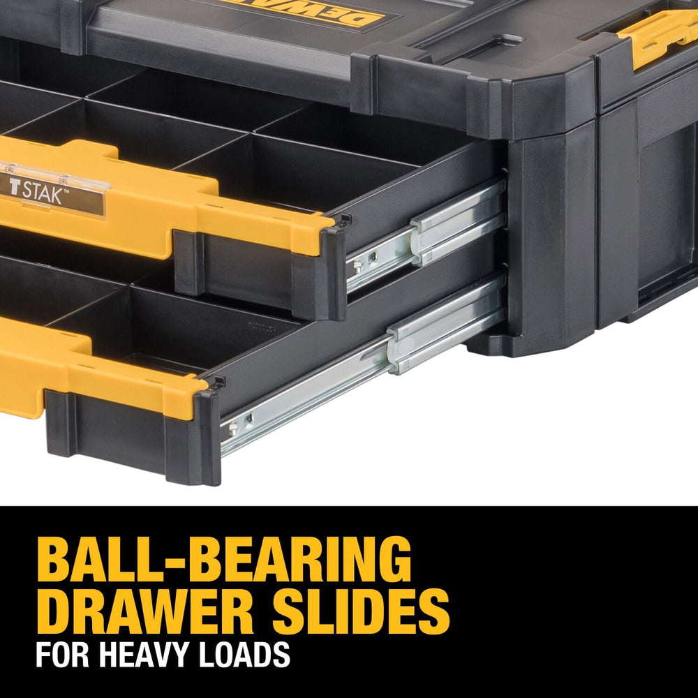 DEWALT unidad apilada con otros TSTAK para almacenamiento modular