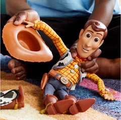 Disney Store Woody primer plano del rostro y voz auténtica para juego