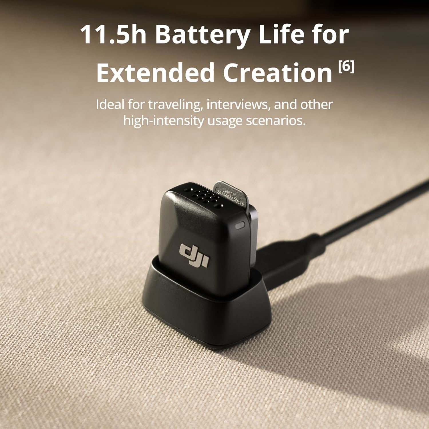 DJI Mic Mini funda de carga abierta ofreciendo recarga portátil rápida