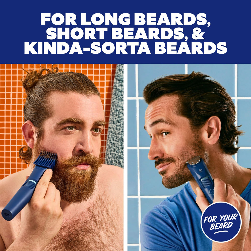 Dollar Shave Club recortadora en mano mostrando escala y ergonomía cómoda