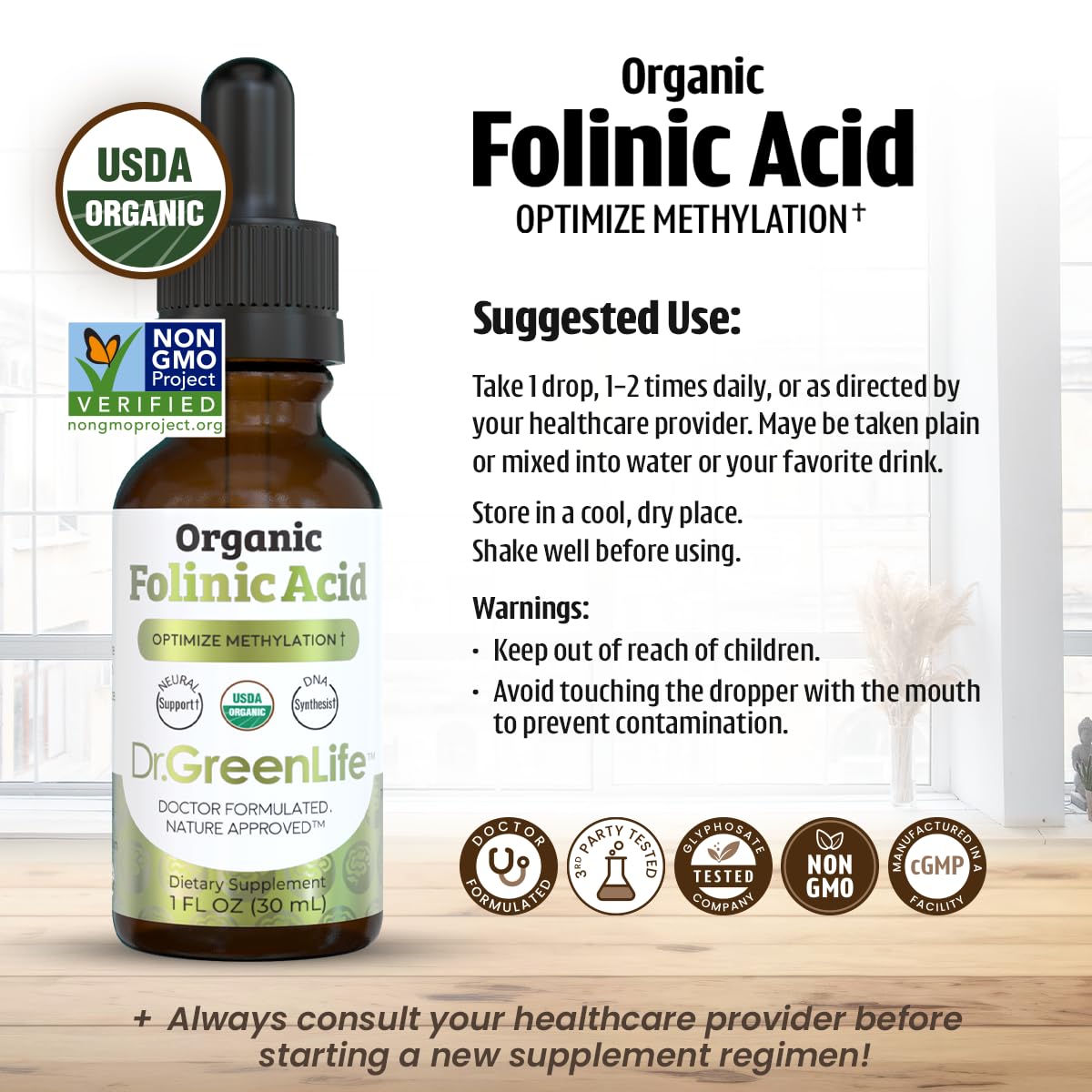 Dr. Green Mom botella en mano para comparar tamaño y duración prolongada