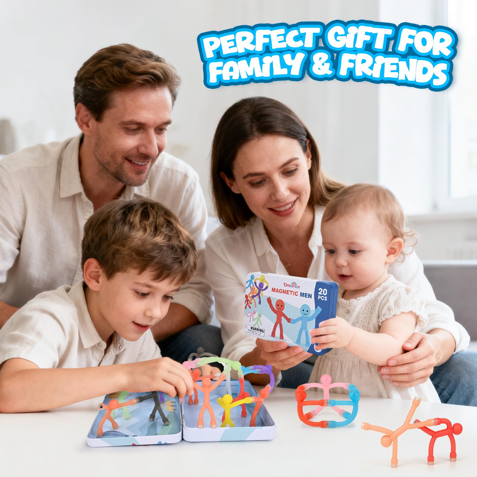 Dreamon caja abierta con figuras organizadas, almacenamiento práctico