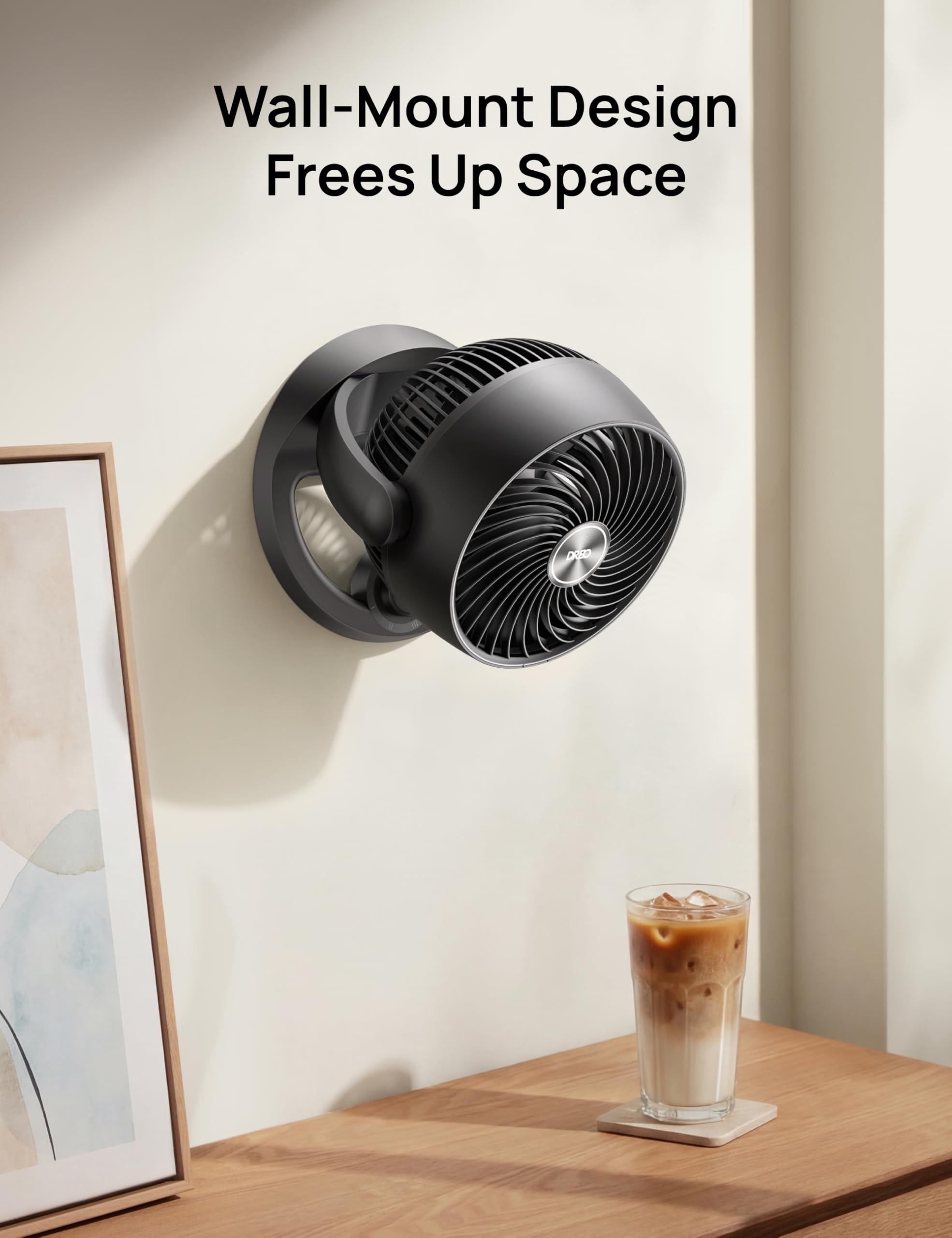DREO ventilador junto a mano para comparar tamaño, portátil y compacto