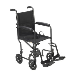 Drive Medical vista frontal de la silla mostrando plegado fácil y portabilidad