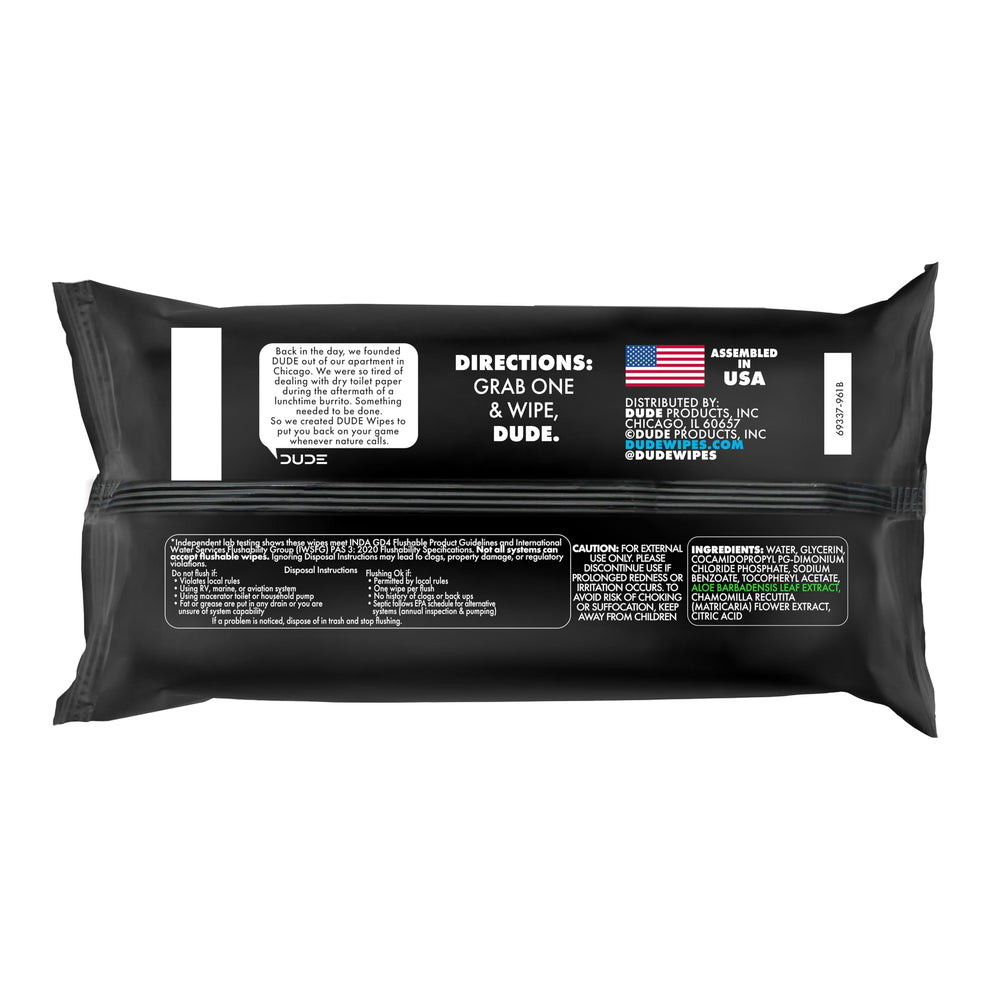 DUDE Wipes ambiente de baño moderno destacando uso diario práctico