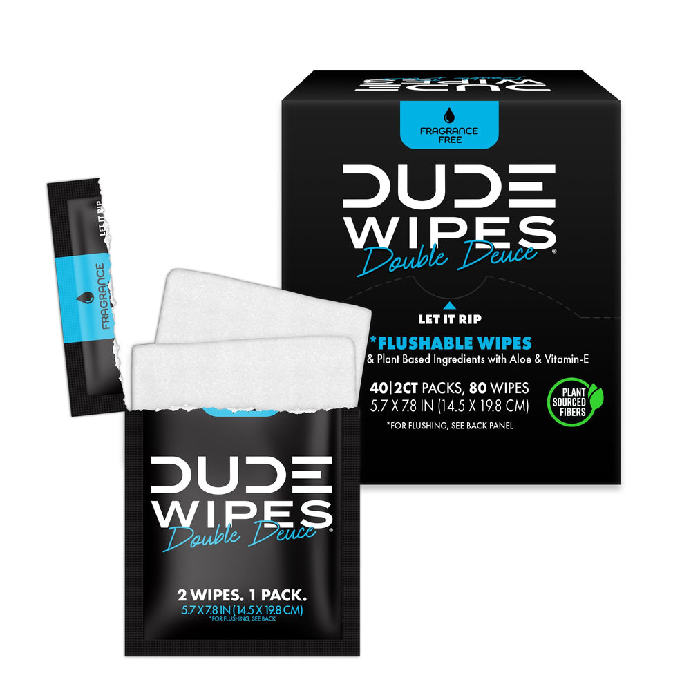DUDE Wipes paquete frontal mostrando diseño portable y conveniencia